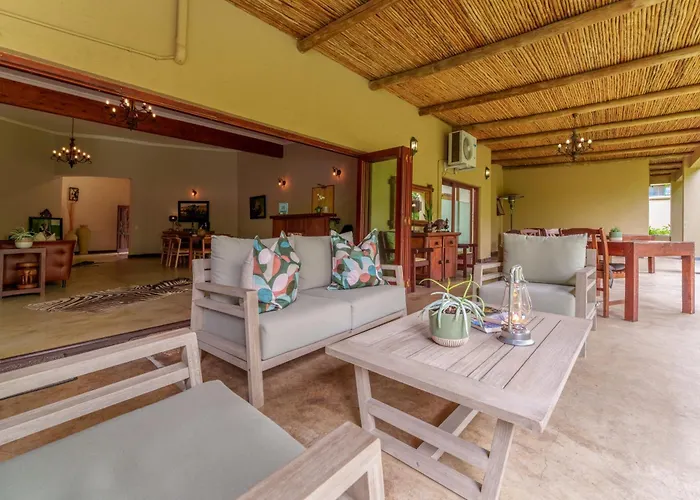 Lion Tree Top Lodge